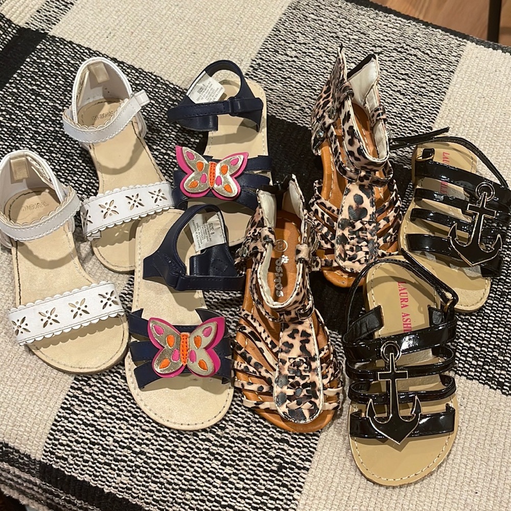 Sandals Bundle size 8T